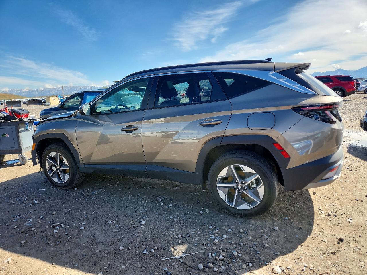 2025 HYUNDAI TUCSON SEL CONVENIENCE photo 4
