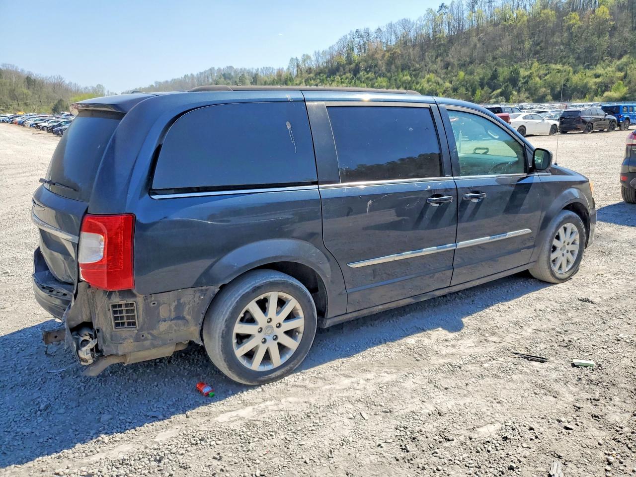 2013 CHRYSLER TOWN & COUNTRY TOURING photo 7