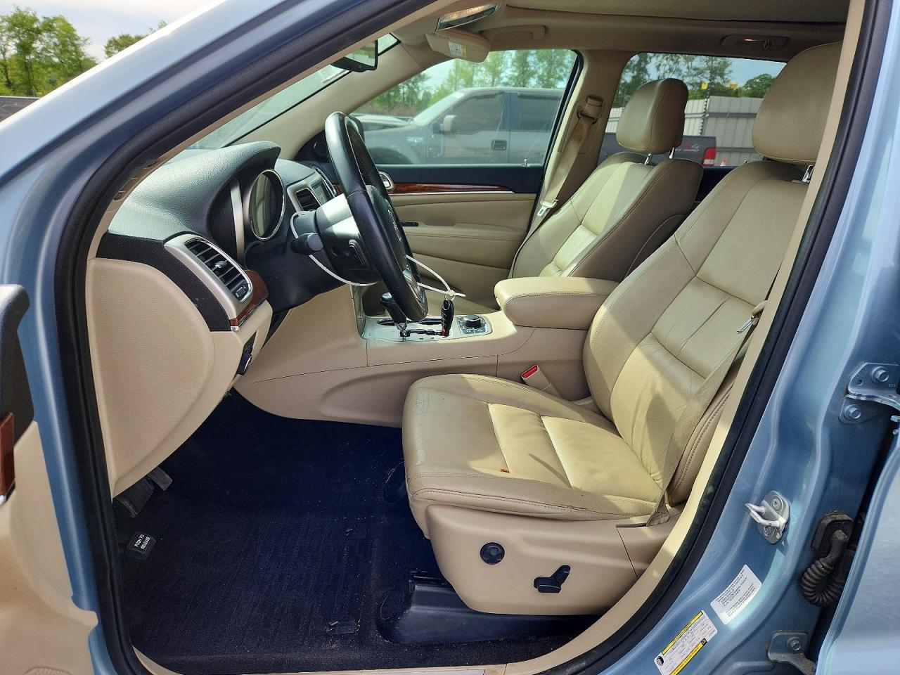2012 JEEP GRAND CHEROKEE LIMITED photo 7