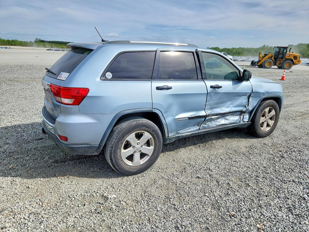 2012 JEEP GRAND CHEROKEE LIMITED photo 3