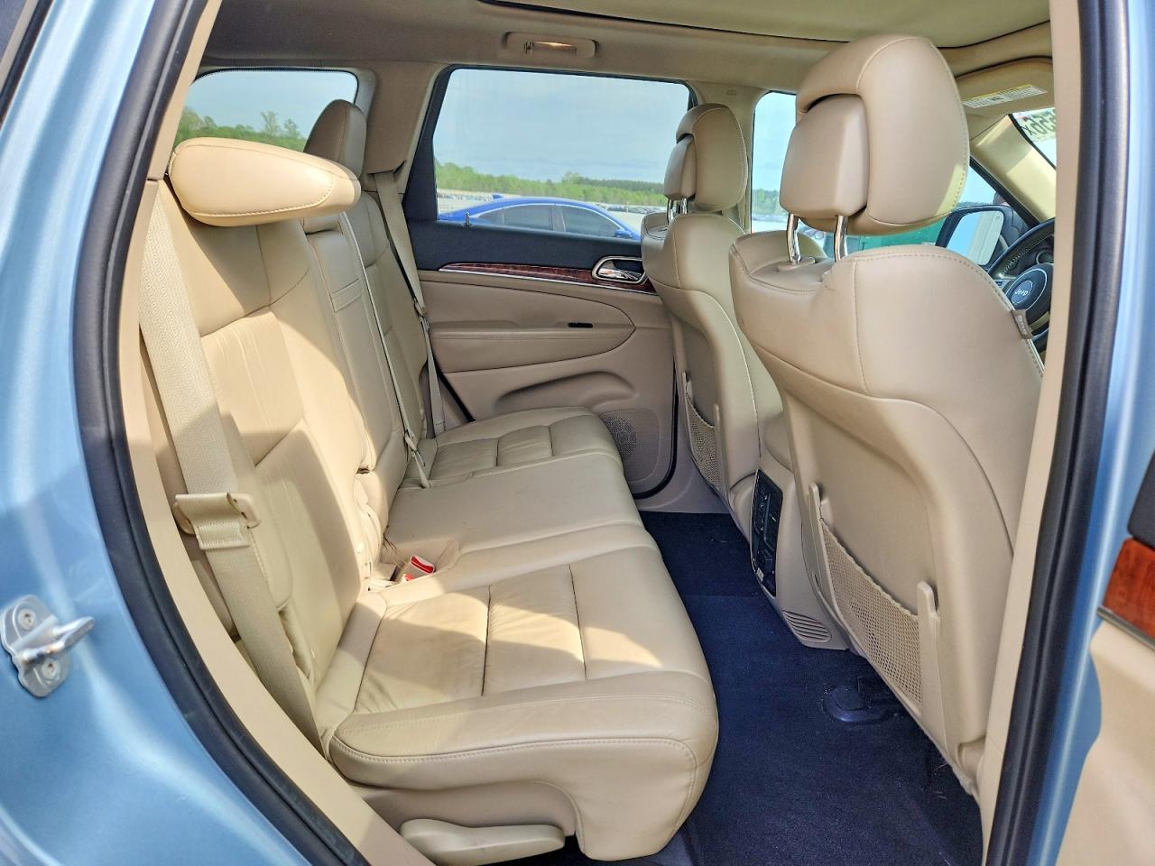 2012 JEEP GRAND CHEROKEE LIMITED photo 10