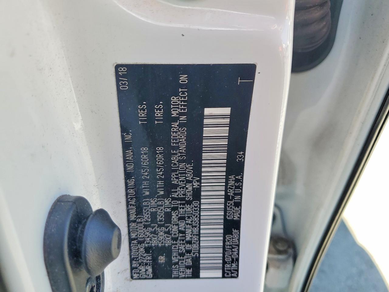 2018 TOYOTA HIGHLANDER LE photo 34