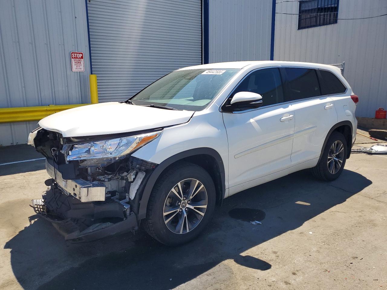 2018 TOYOTA HIGHLANDER
