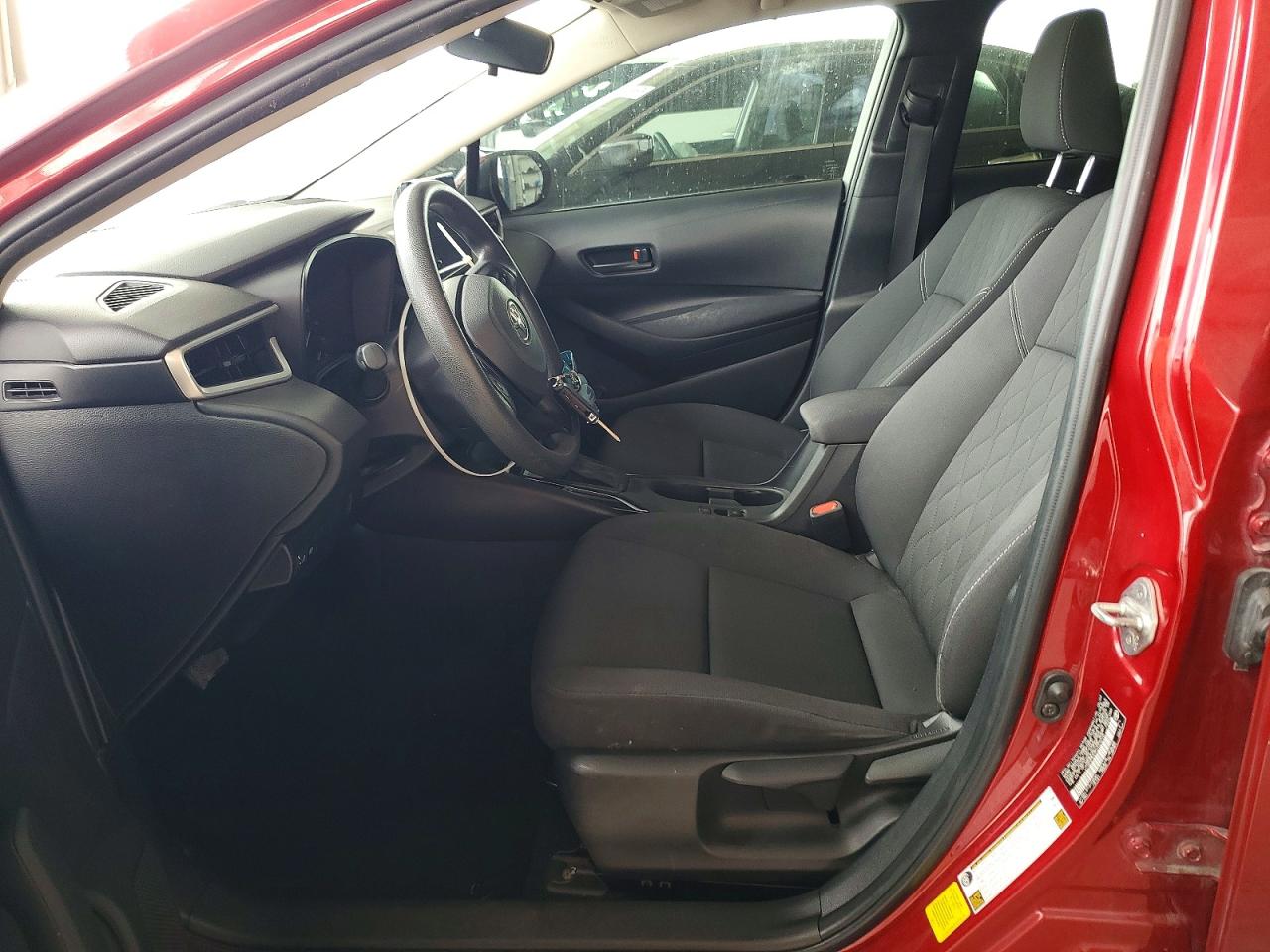 2023 TOYOTA COROLLA LE photo 19