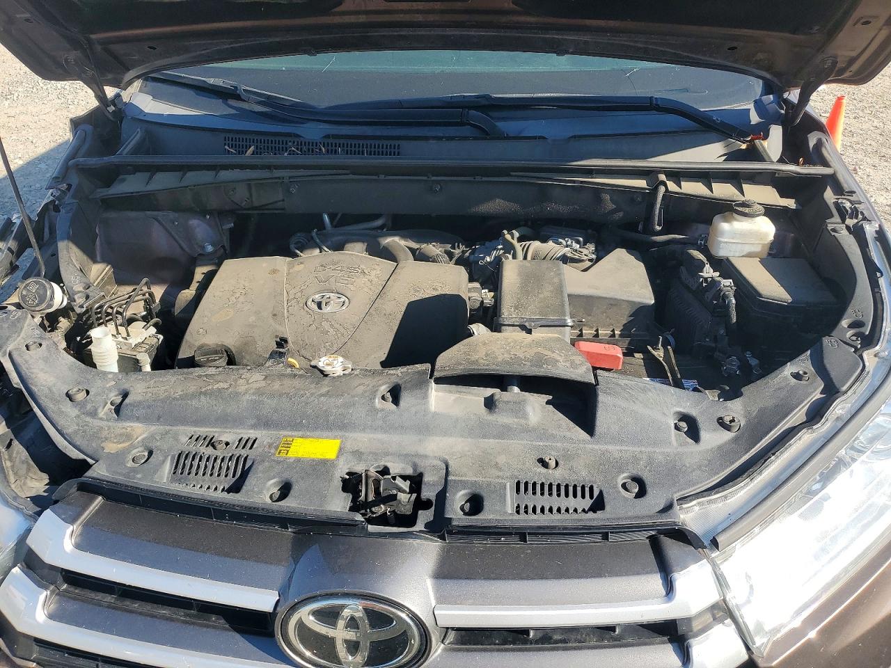 2019 TOYOTA HIGHLANDER LE PLUS photo 23