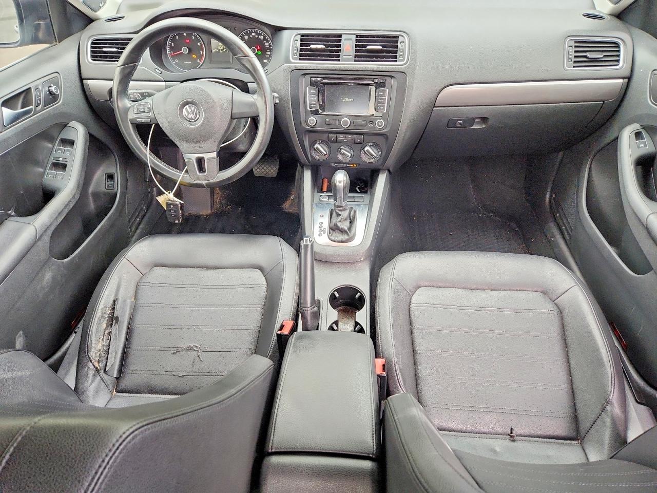 2013 VOLKSWAGEN JETTA SEL photo 22