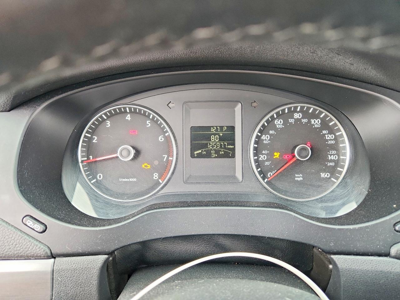2013 VOLKSWAGEN JETTA SEL photo 25