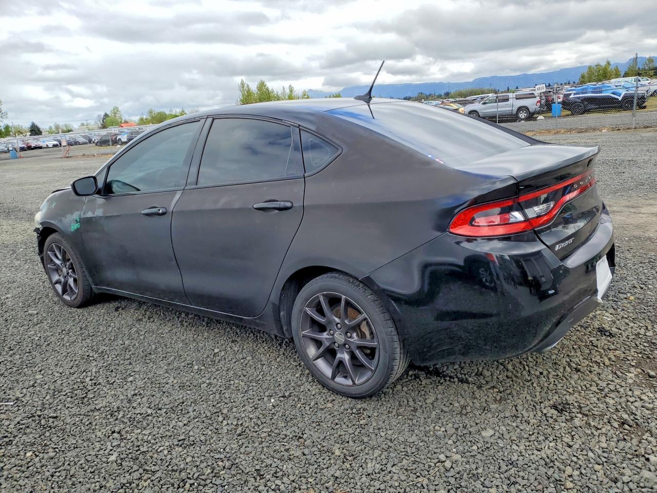 2015 DODGE DART SXT photo 3