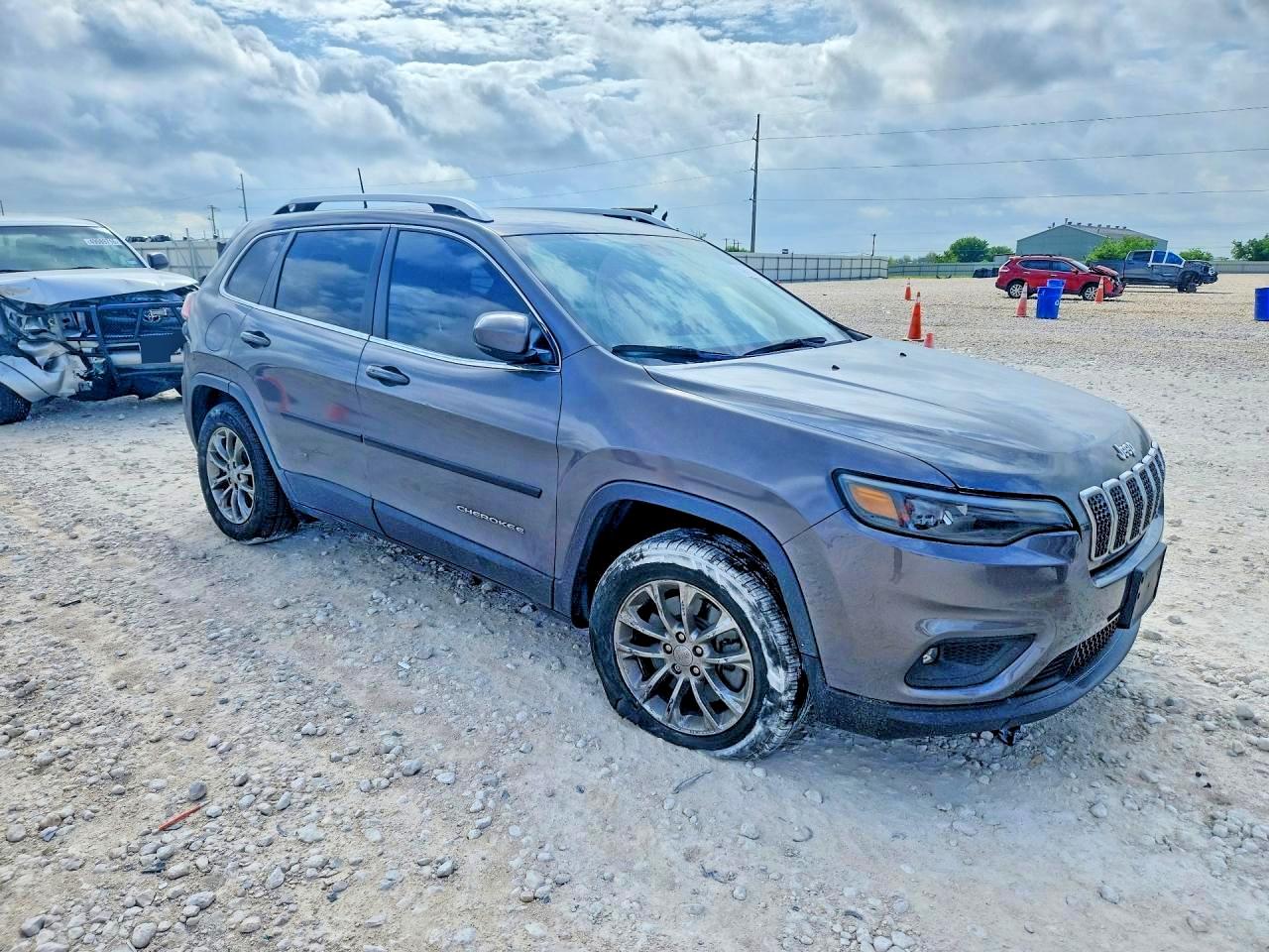 2019 JEEP CHEROKEE LATITUDE PLUS photo 7