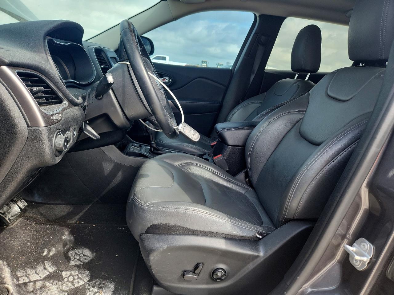 2019 JEEP CHEROKEE LATITUDE PLUS photo 13