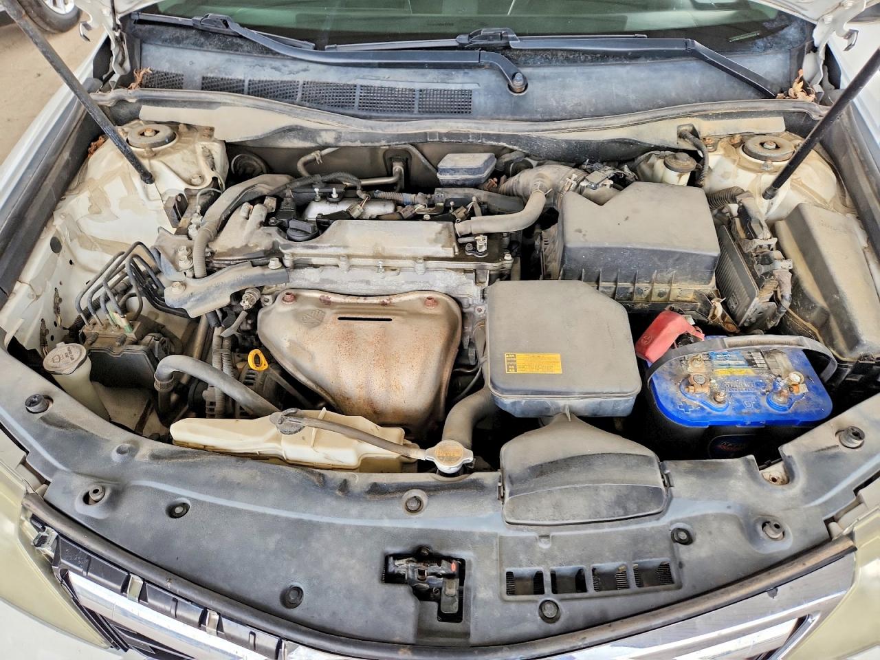 2012 TOYOTA CAMRY LE photo 21