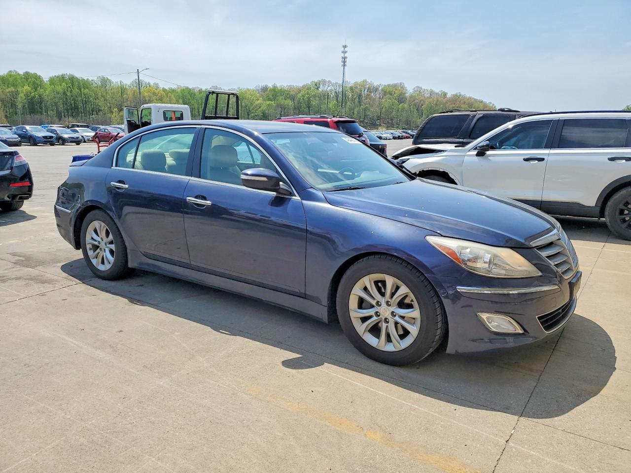 2013 HYUNDAI GENESIS 3.8L photo 4