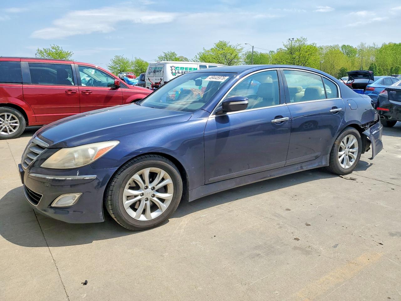 2013 HYUNDAI GENESIS