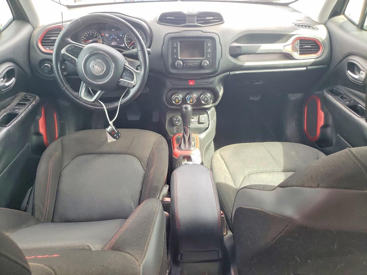 2015 JEEP RENEGADE TRAILHAWK photo 15