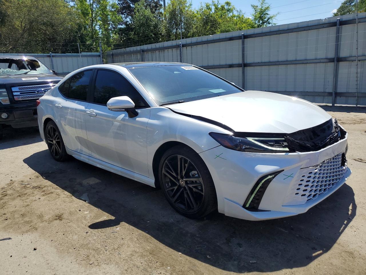 2025 TOYOTA CAMRY XSE photo 10
