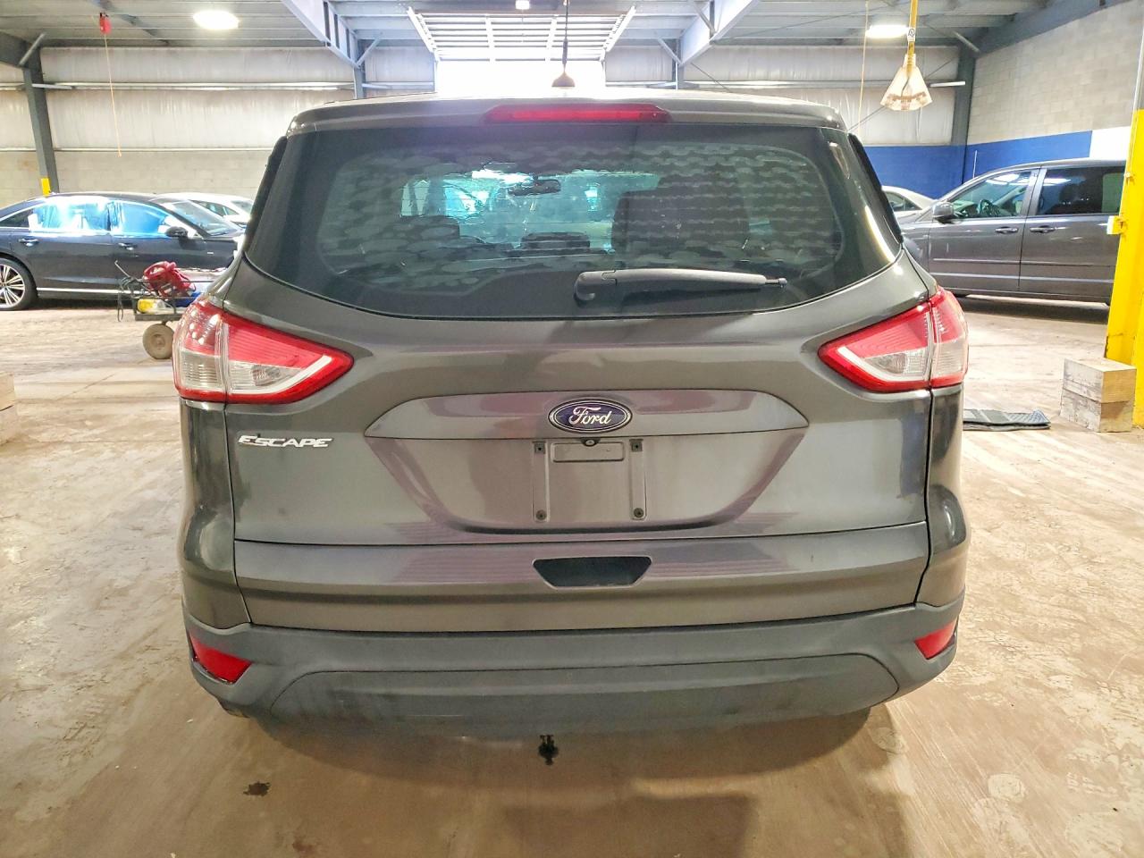 2015 FORD ESCAPE S photo 6