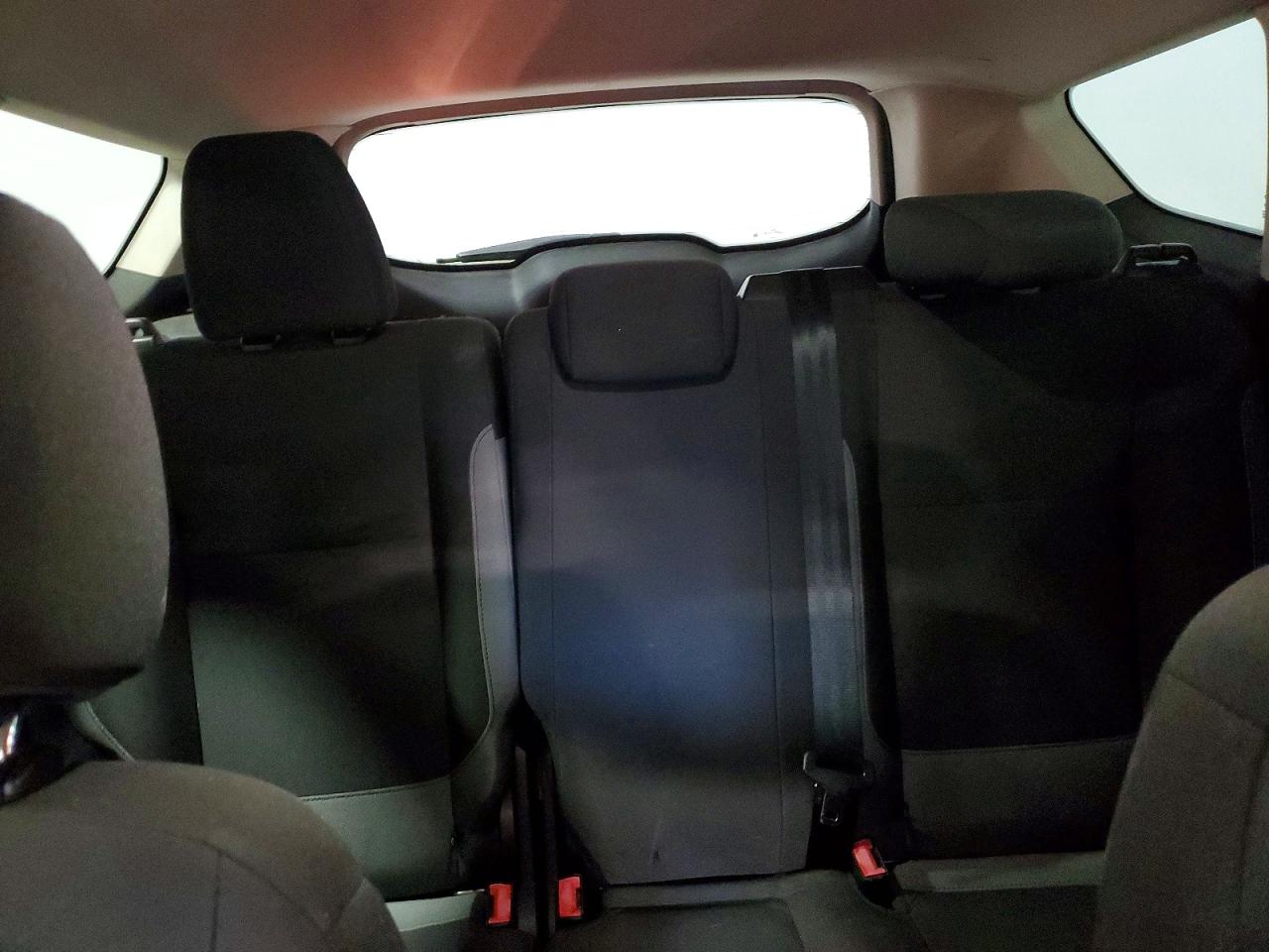 2015 FORD ESCAPE S photo 10