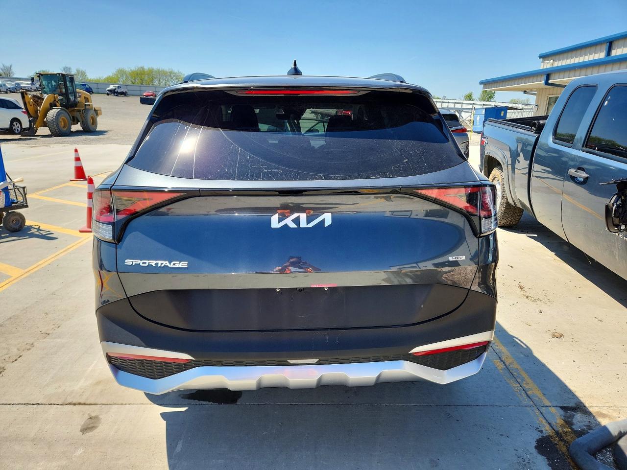 2025 KIA SPORTAGE EX photo 16
