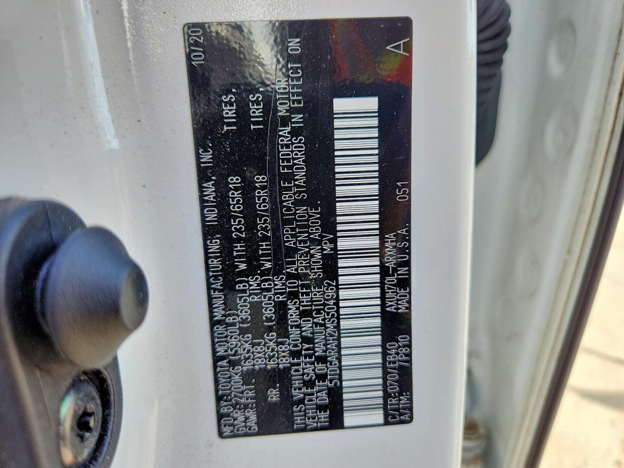2021 TOYOTA HIGHLANDER HYBRID XLE photo 37