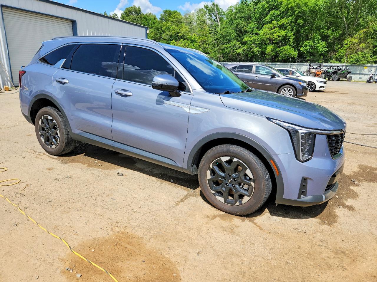 2024 KIA SORENTO S photo 7