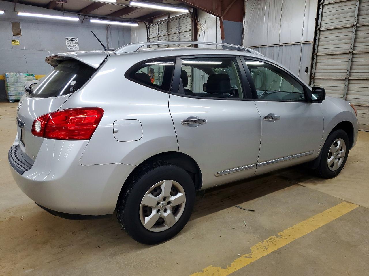 2015 NISSAN ROGUE SELECT S photo 5