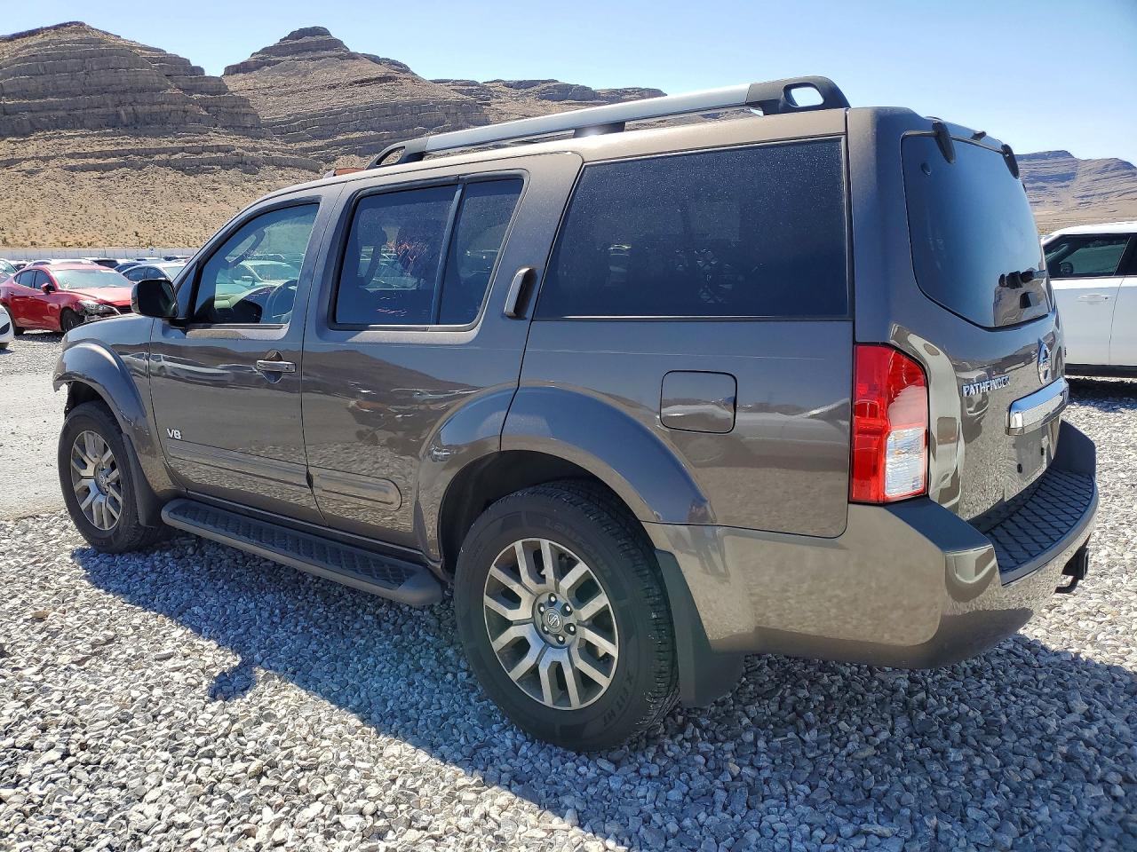 2008 NISSAN PATHFINDER SE V8 photo 4