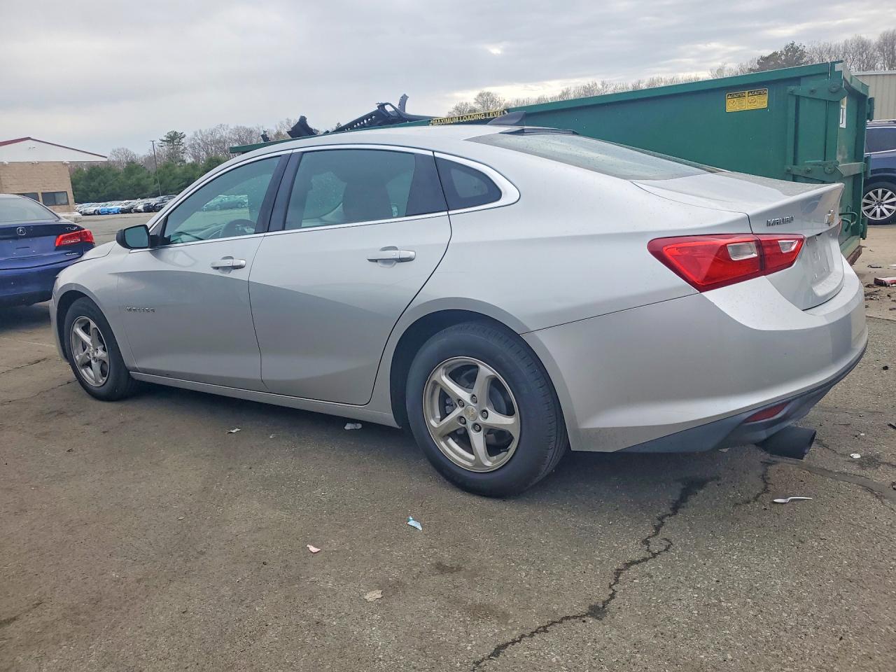 2018 CHEVROLET MALIBU LS photo 2
