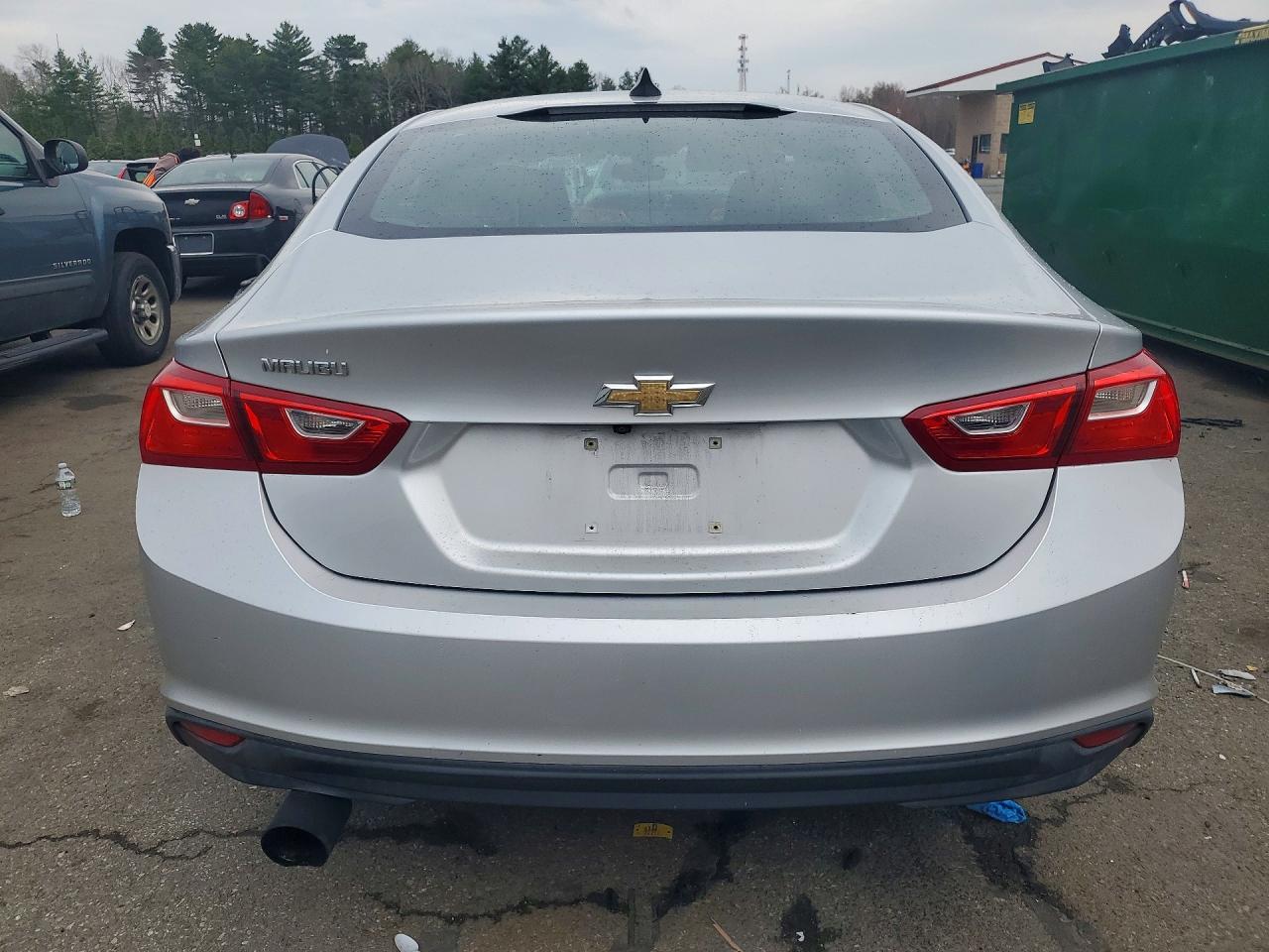 2018 CHEVROLET MALIBU LS photo 6