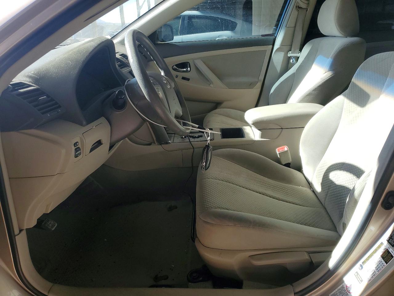 2009 TOYOTA CAMRY BASE photo 13