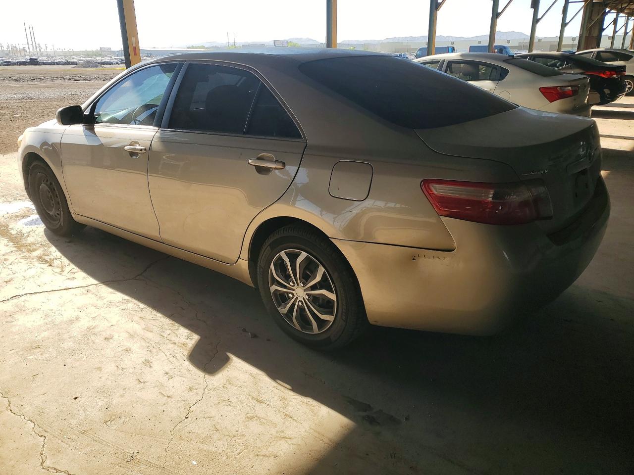 2009 TOYOTA CAMRY BASE photo 3