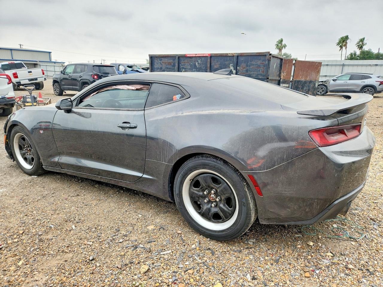 2017 CHEVROLET CAMARO LT photo 2