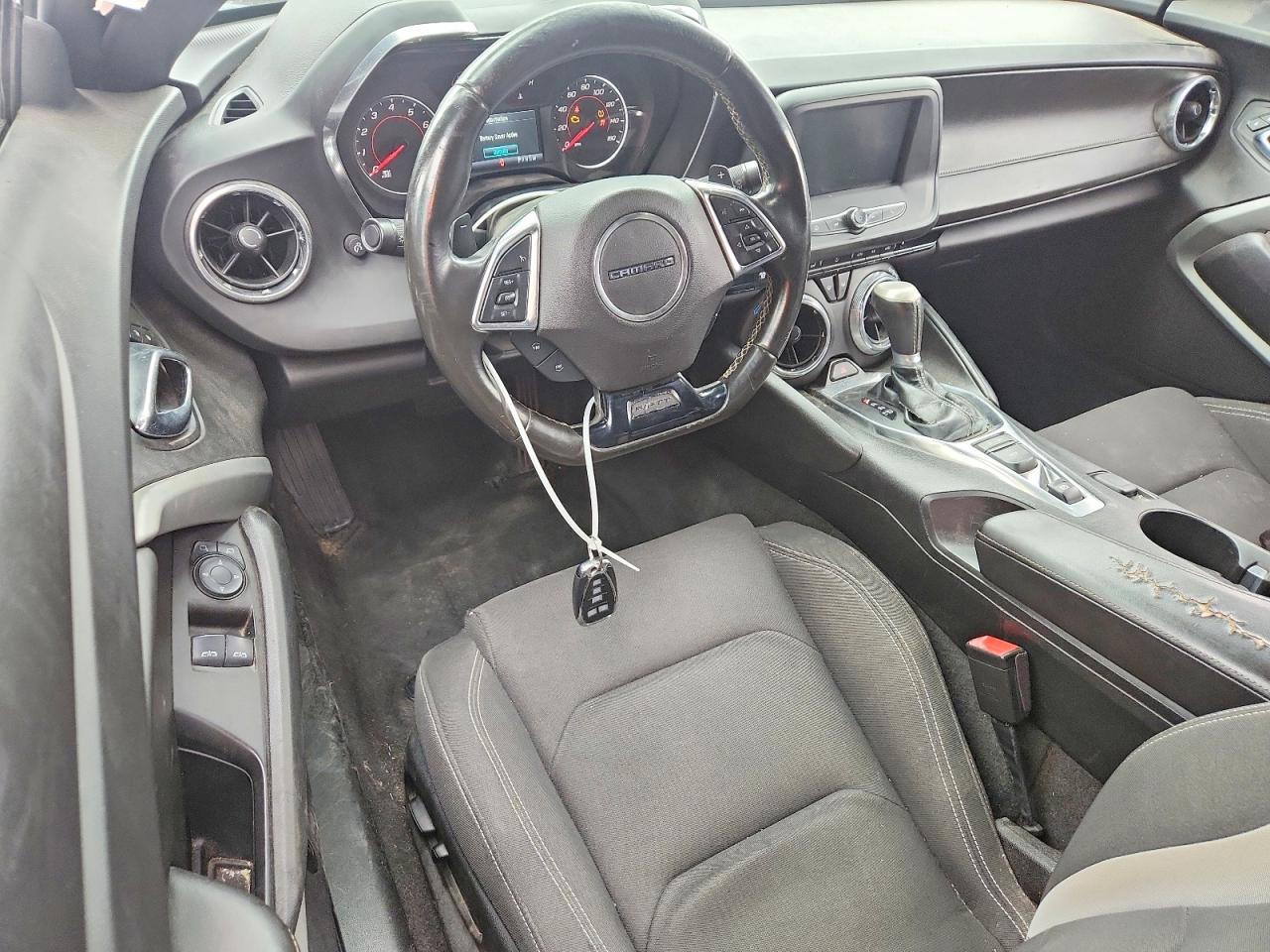 2017 CHEVROLET CAMARO LT photo 8