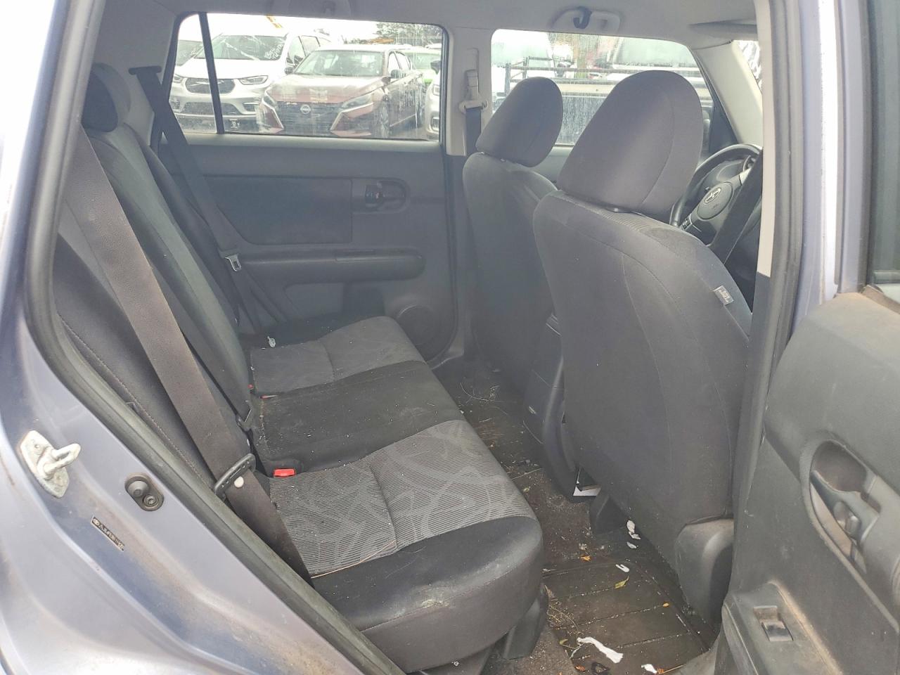 2011 TOYOTA SCION XB photo 28