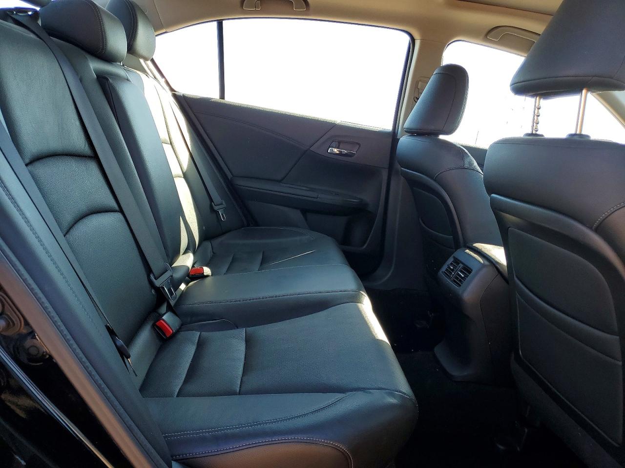 2014 HONDA ACCORD TOURING photo 19