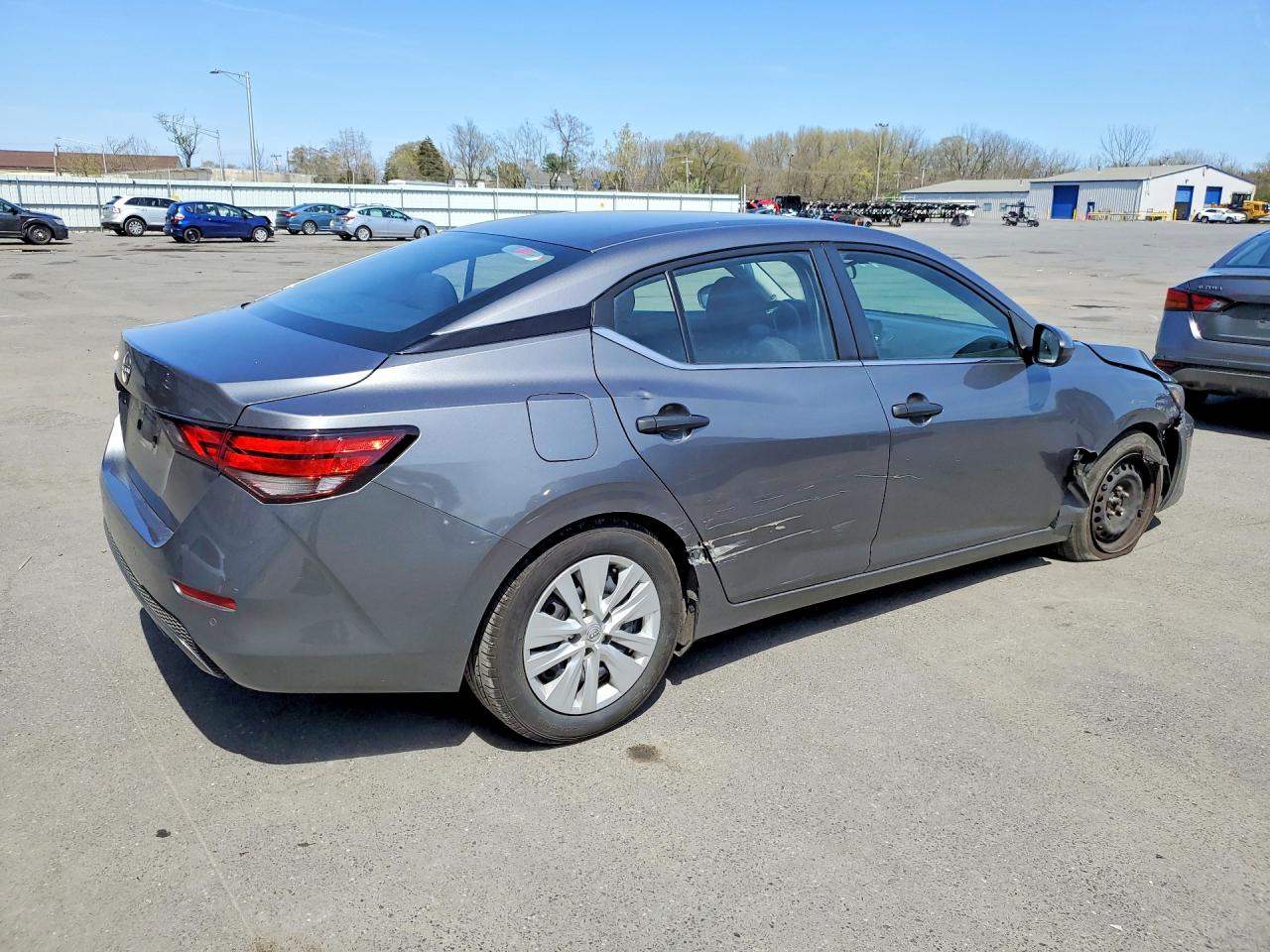 2024 NISSAN SENTRA S photo 5