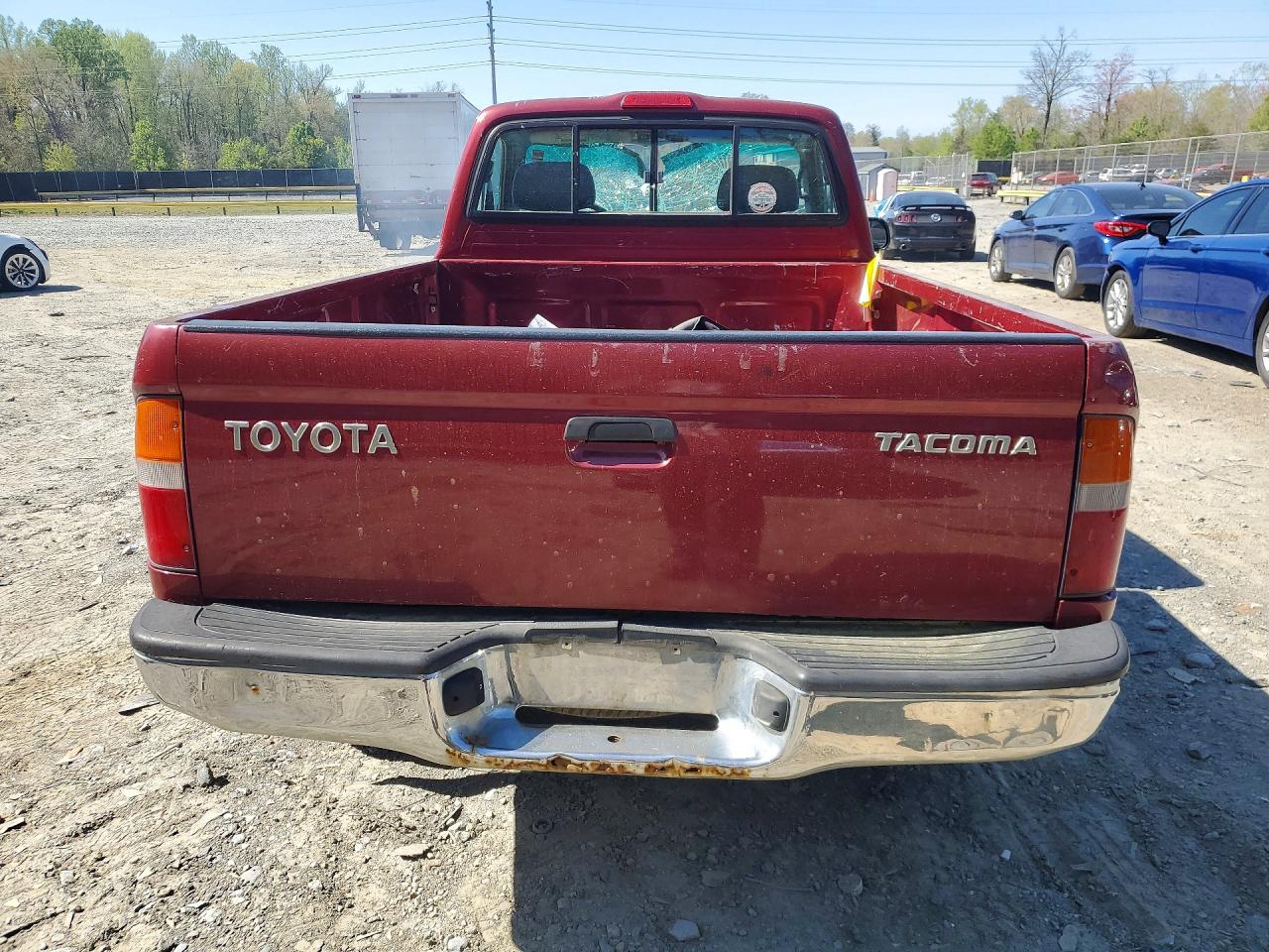 2000 TOYOTA TACOMA BASE photo 6