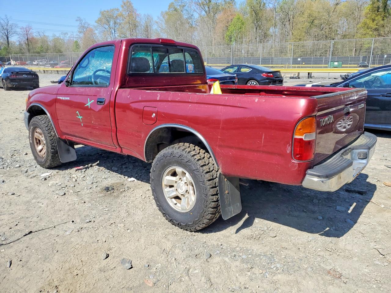 2000 TOYOTA TACOMA BASE photo 2