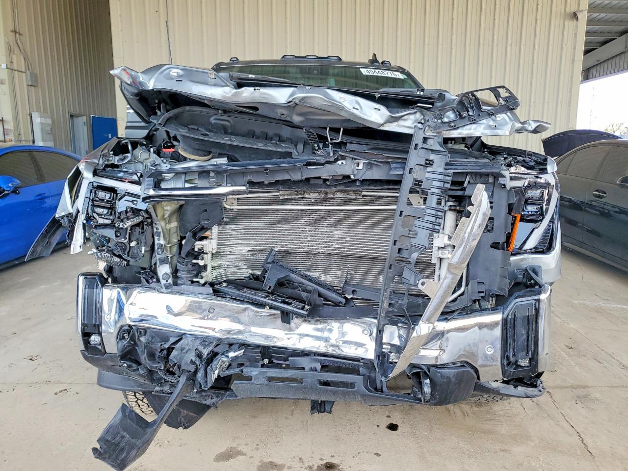 2025 GMC SIERRA K3500 SLE photo 13