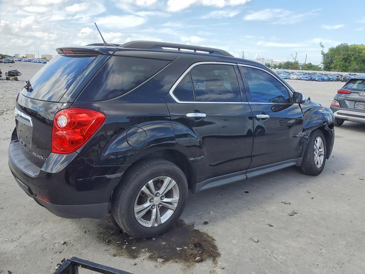 2014 CHEVROLET EQUINOX LT photo 5