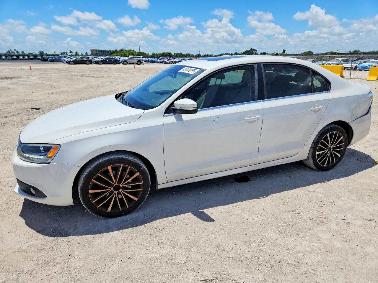 2012 VOLKSWAGEN JETTA