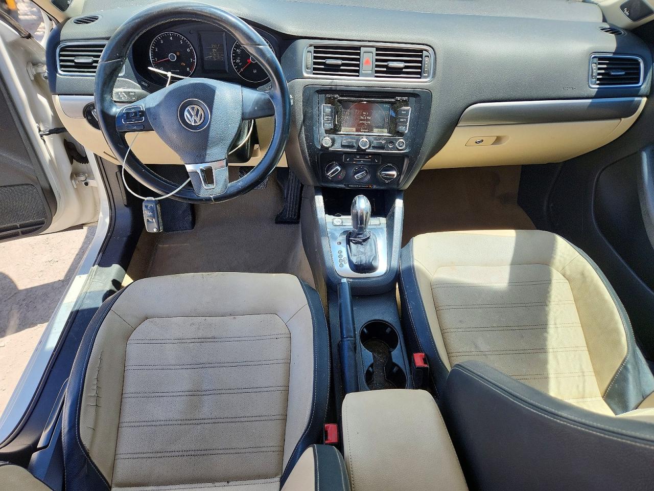 2012 VOLKSWAGEN JETTA SEL photo 22