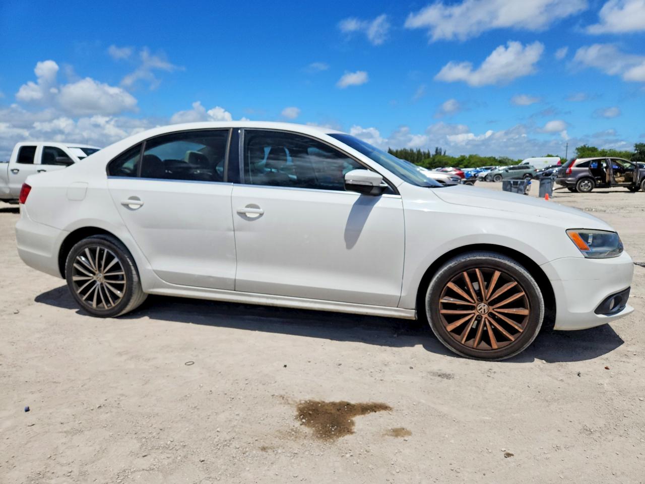 2012 VOLKSWAGEN JETTA SEL photo 10