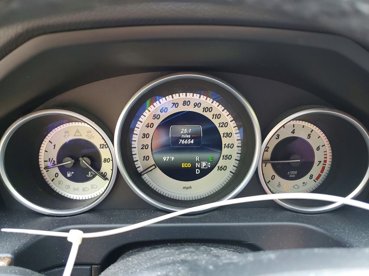 2014 MERCEDES-BENZ E 350 4MATIC photo 25