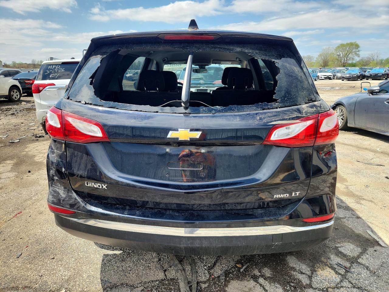 2020 CHEVROLET EQUINOX LT photo 11