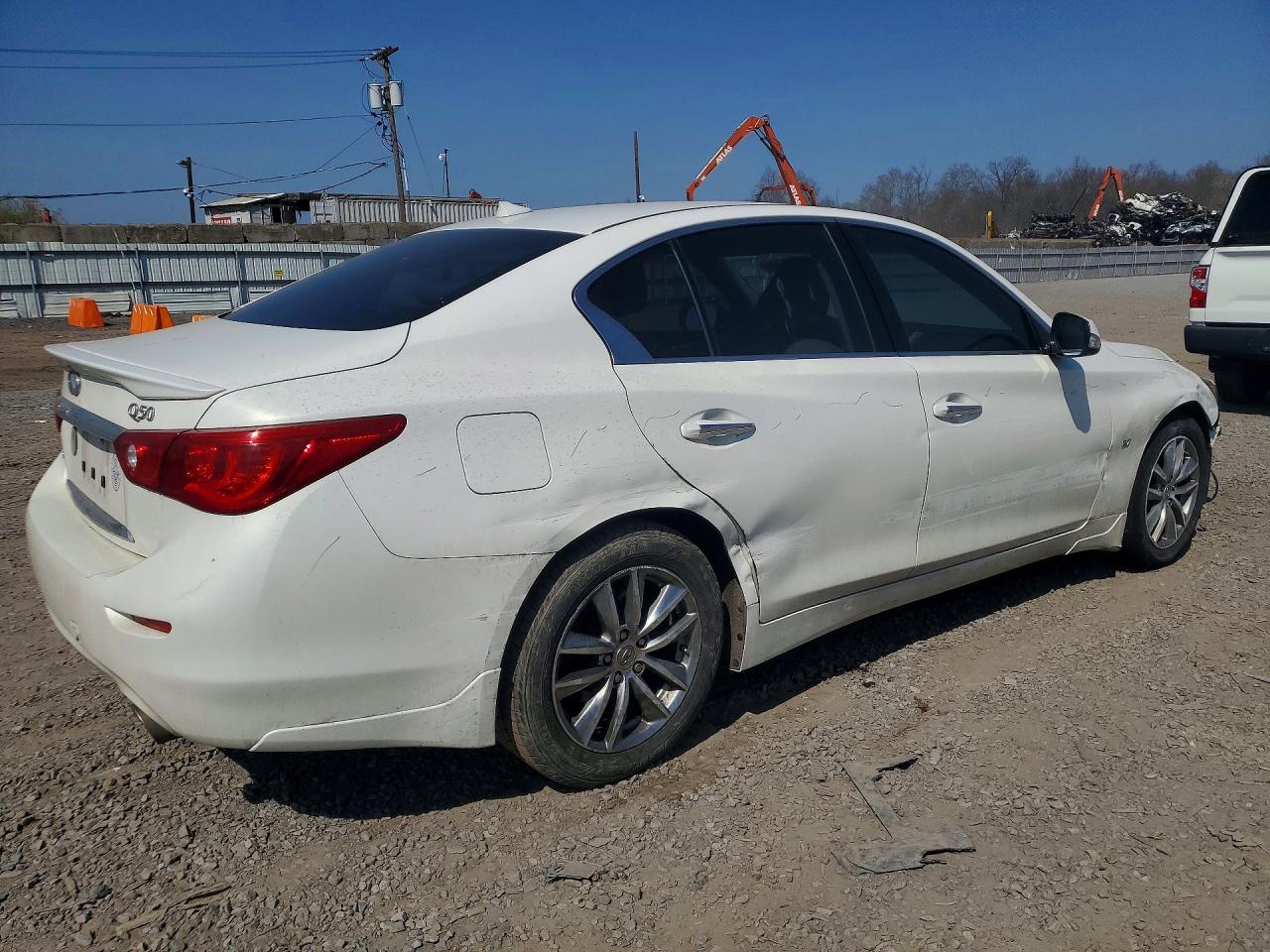 2015 INFINITI Q50 PREMIUM photo 7