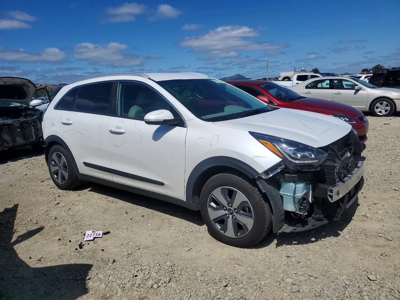 2018 KIA NIRO EX PREMIUM photo 7