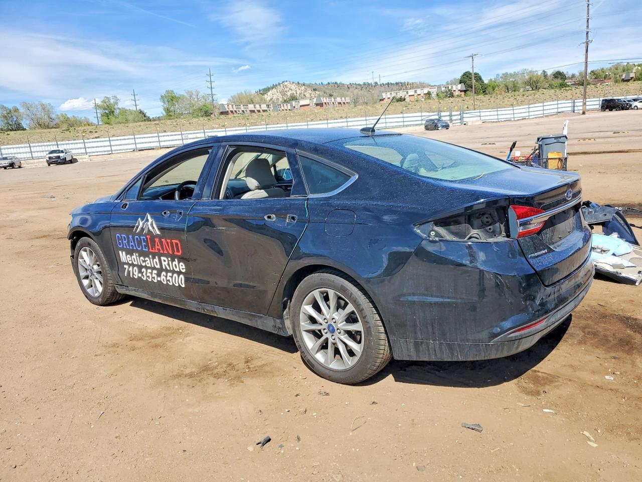2017 FORD FUSION photo 3