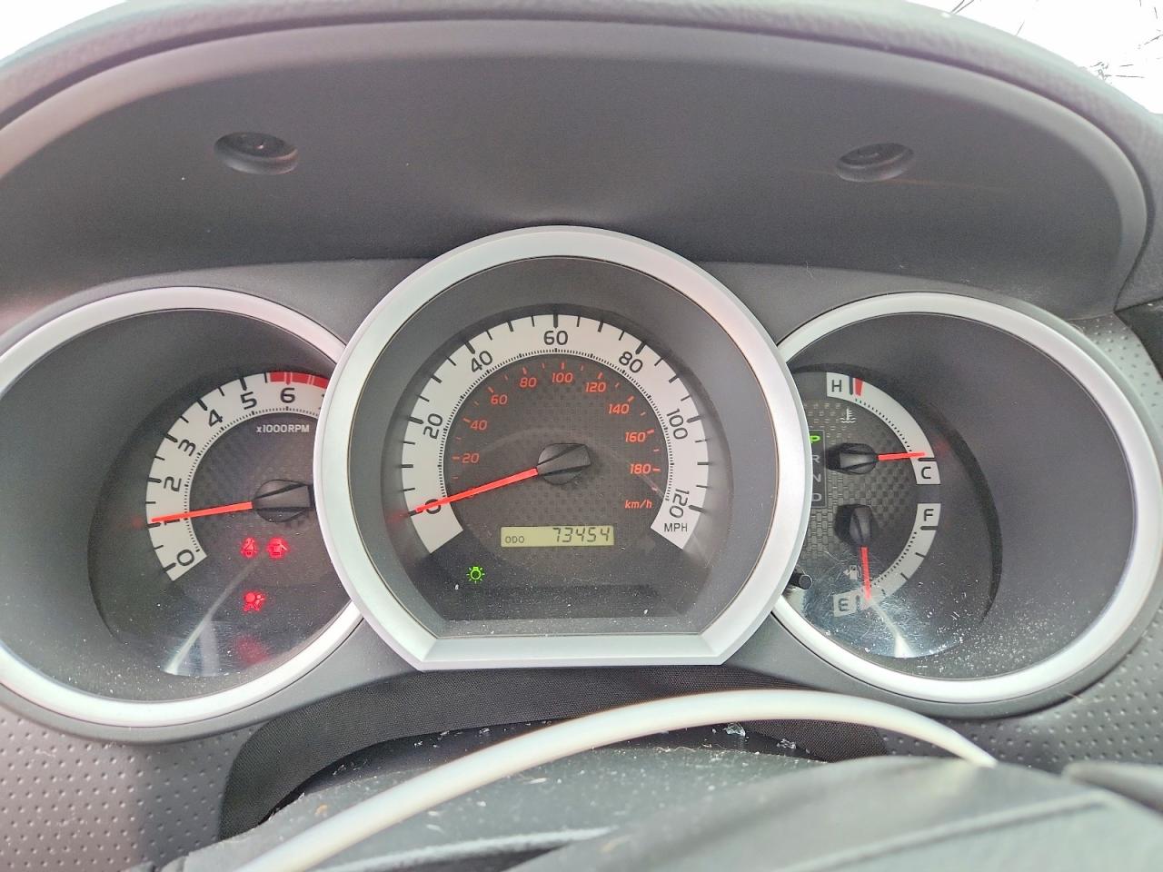 2012 TOYOTA TACOMA BASE photo 17