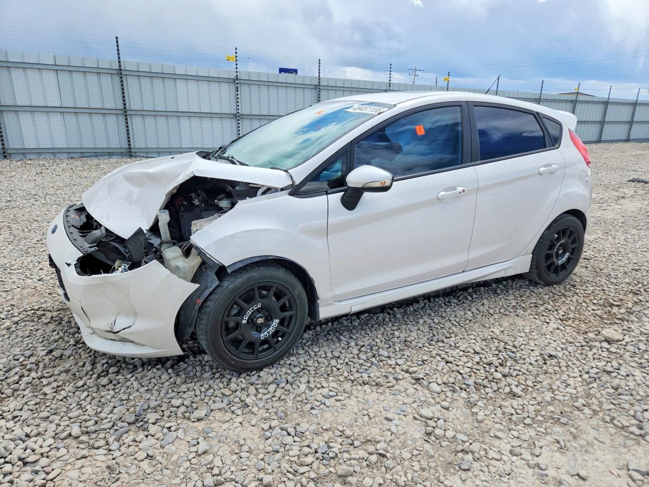 2016 FORD FIESTA