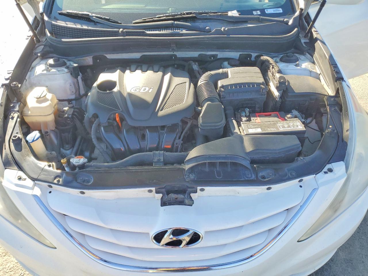 2011 HYUNDAI SONATA GLS photo 31